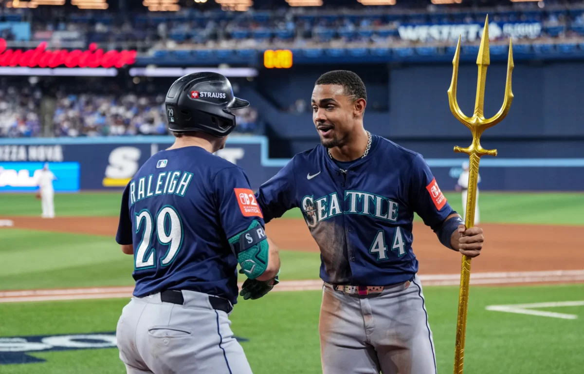 mariners luke raley home run leader stats
