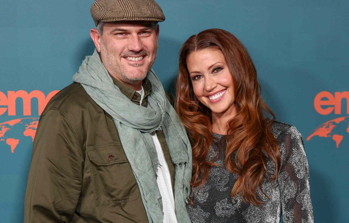 shannon elizabeth divorce finalized simon borchert